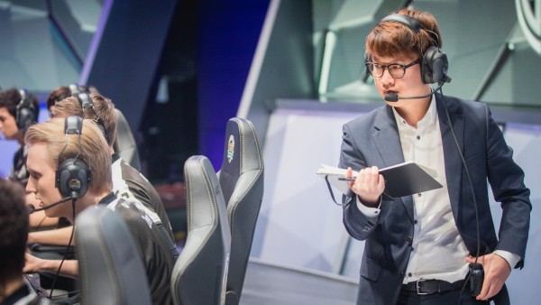 LMHT: KZ Peanut đã hỏi cả Huni và HLV của TSM và tìm ra được vị tướng khắc chế Skarner