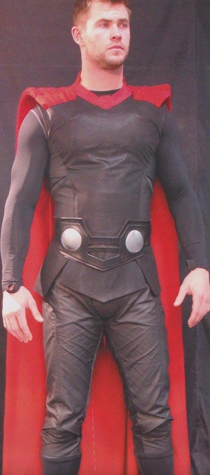 Vẻ ngây thơ của Chris Hemsworth khi lần đầu đóng vai Thần Sấm trong vũ trụ Marvel
