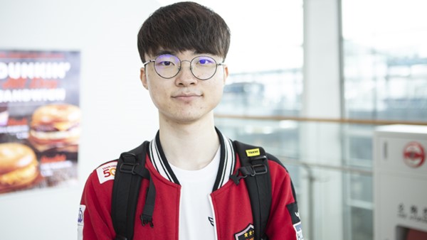 LMHT: Faker nói về các đội tuyển Trung Quốc: 