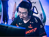 LMHT: Quyết tâm cho CKTG 2020, tuyển thủ của TOP Esports thể hiện khả năng leo rank “không biết mệt mỏi”