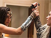 Lý do tại sao Wonder Woman phần 2 lại có bối cảnh những năm 1980