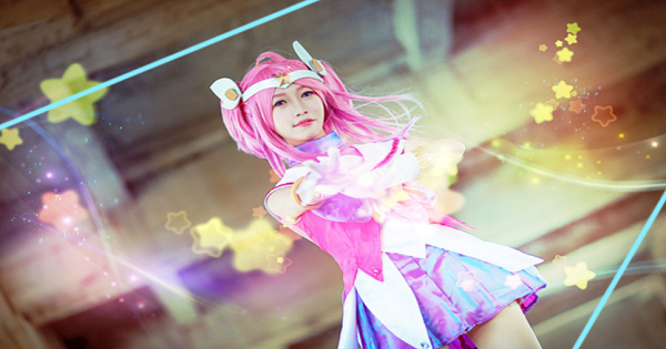 Không thể bỏ lỡ bộ ảnh Cosplay Lux Vệ Binh Tinh Tú đáng yêu