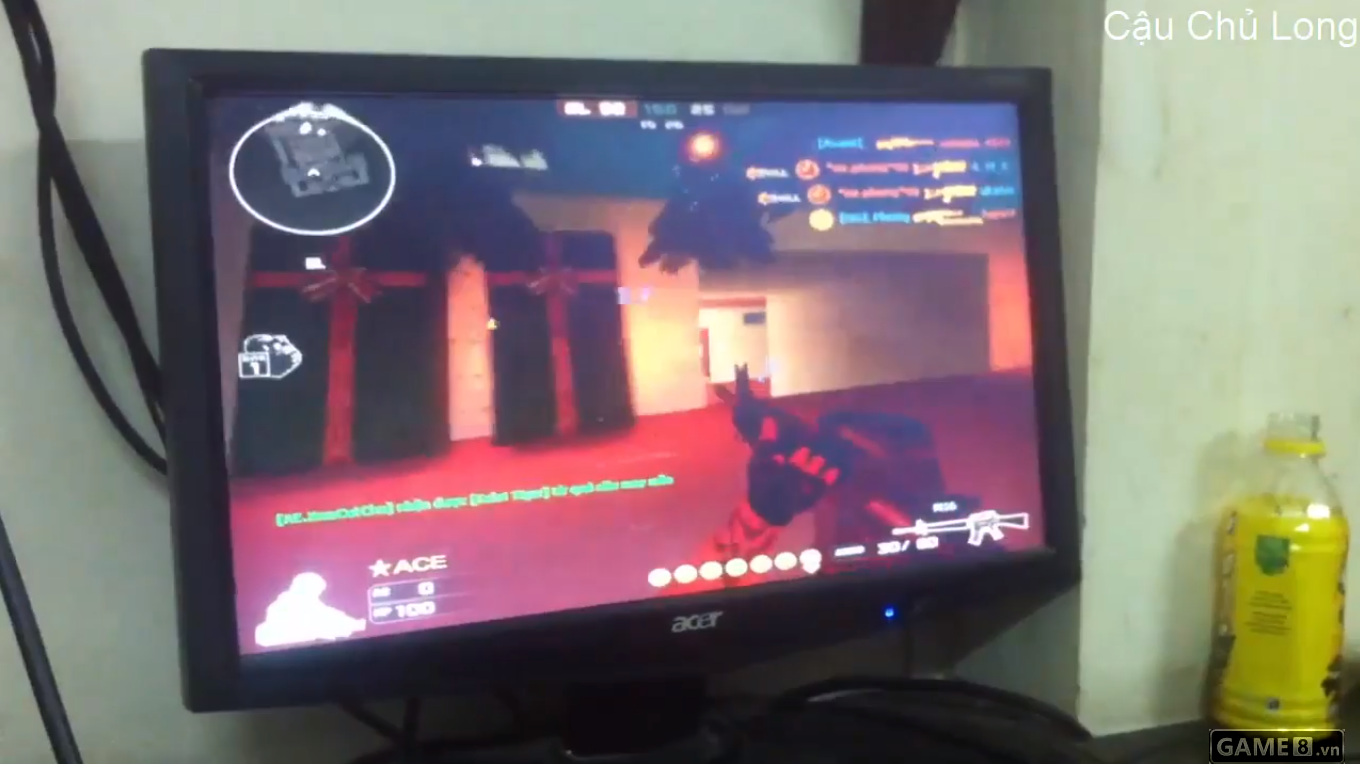 Thanh niên hack tại map Giáng sinh Đột Kích