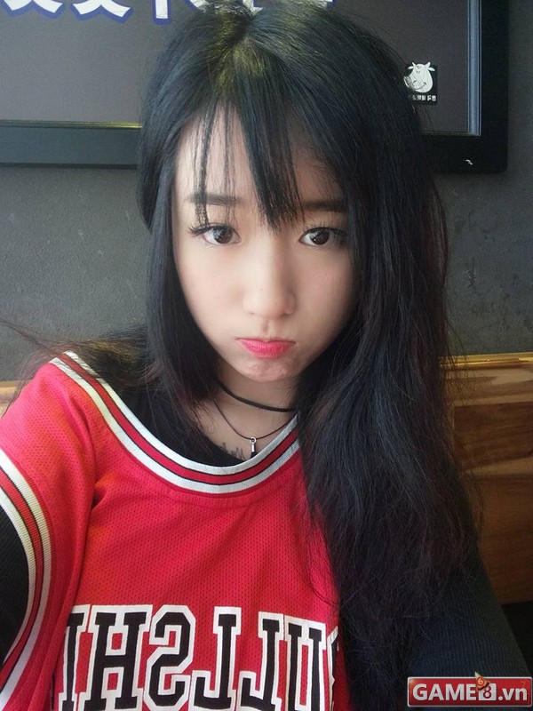 Khoảnh khắc Minas bối rối trước cảnh Tik và Tippy 