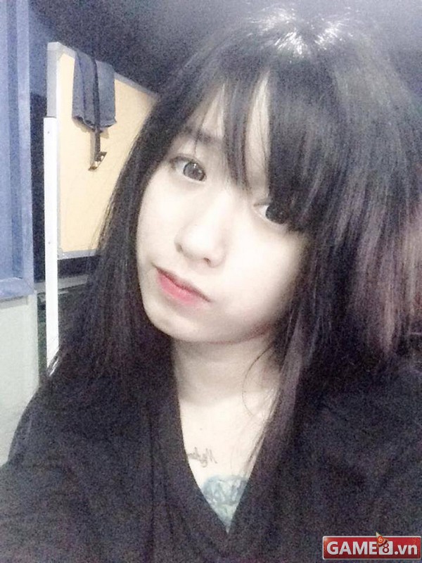 Khoảnh khắc Minas bối rối trước cảnh Tik và Tippy 