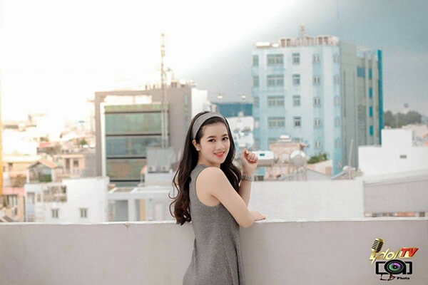 hotgirl trần ly ly