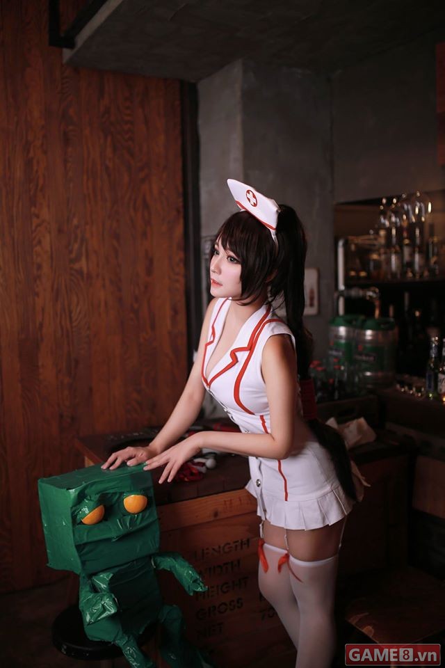 LMHT: Trời ơi cosplay Akali Y Tá quyến rũ sexy hơn cả Sona 3 đầu thế này ?