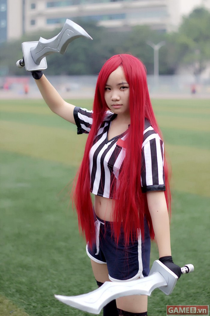 LMHT: Thảm họa Cosplay Katarina Trọng Tài trong một cuộc thi Cosplay  tại Trung Quốc