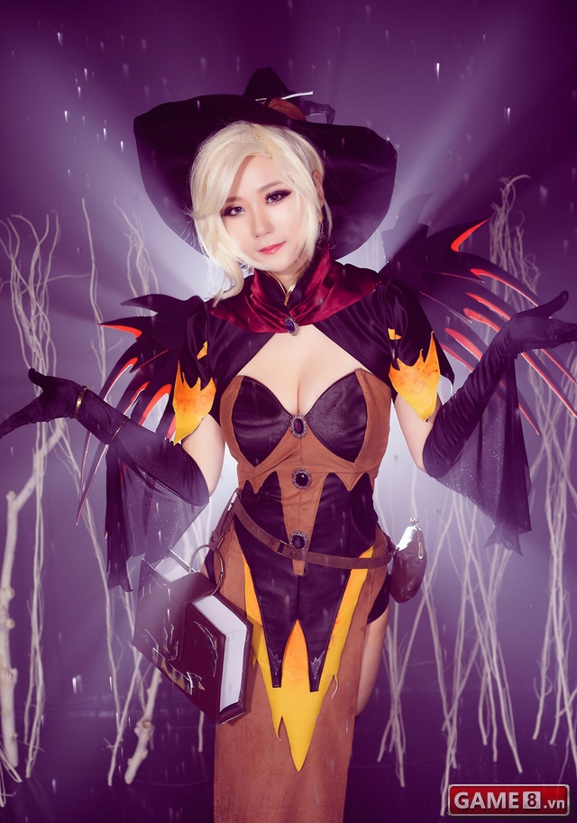 cosplay Witch Mercy