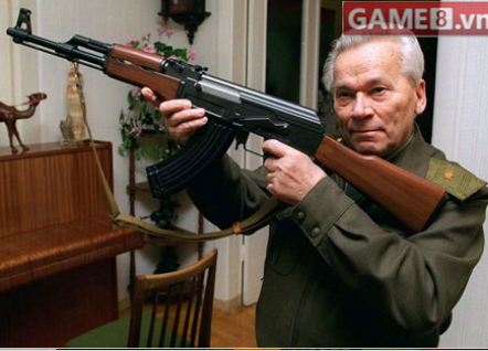 Mikhail Kalashnikov và AK-47