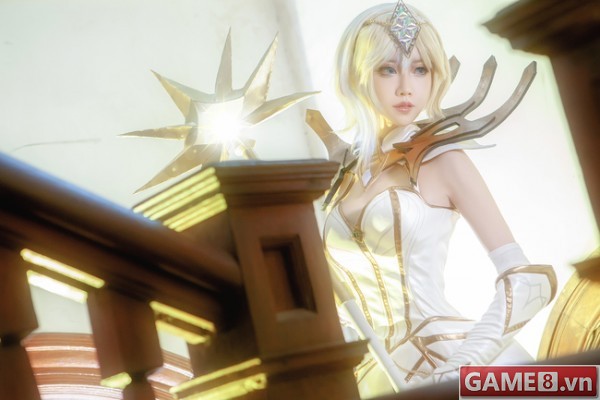 Vẻ đẹp Cosplay trang phục tối hậu Lux Thập Đại Nguyên Tố