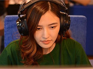 FFQ ChiChi: "Điều vui nhất mà mình nghĩ trong Tết năm nay là có người yêu bên cạnh, nhưng xa vời quá"