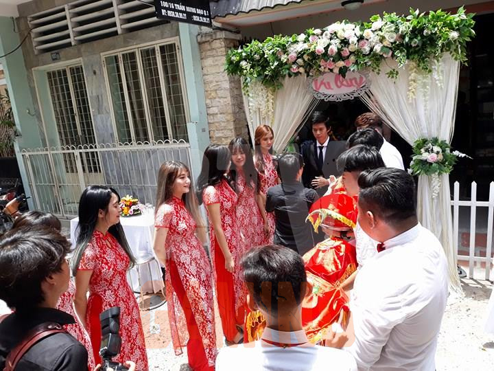 Liên Minh Huyền Thoại: Những hình ảnh trong ngày đám cưới của Huyền thoại QTV và Raina
