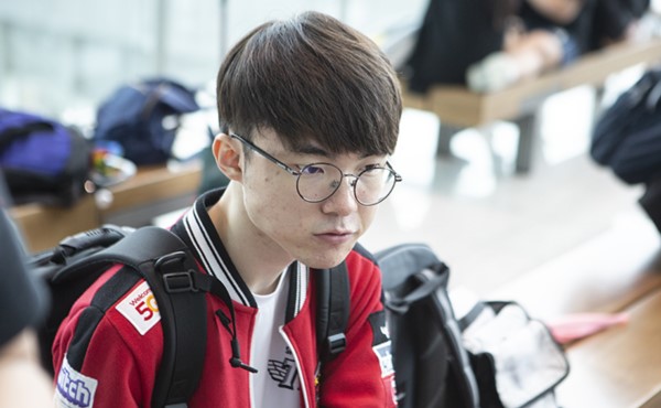 LMHT: Bốn đội tuyển SKT, KZ, kt, AFS chính thức lên đường tới Trung Quốc tham dự Rift Rivals 2018