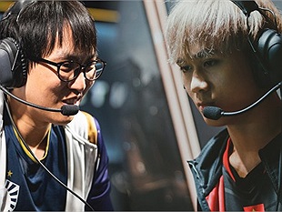 Thua tan nát trước team Liquid, vẫn có fan tin rằng PVB đang giấu át chủ bài