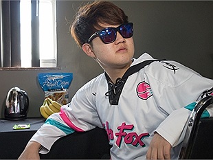 Đồng đội cũ của Faker lập kỷ lục vô tiền khoáng hậu, muốn được nghiền nát SKT ở chung kết thế giới