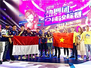 Laplace M trụ vững TOP 1 Appstore, tuyển Audition Việt Nam giành giải Ba cúp thế giới – NPH VTC Game liên tiếp đón tin vui