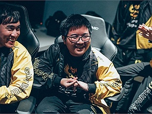 Hí hửng khi chung team với TheShy, Dia1 và Levi nhận “cú lừa” cực mạnh từ Kalista trong tay ngôi sao của Invictus Gaming
