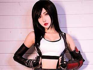 Vừa ra mắt, nàng Tifa của Final Fantasy VII Remake đã trở thành nguồn cảm hứng rất lớn cho các Cosplayer