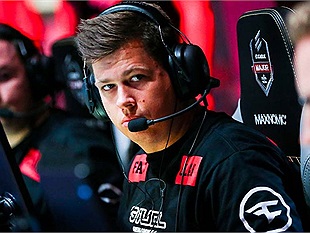 FaZe được cho là chuẩn bị tái ngộ cùng người cũ Karrigan để thay thế cho vị trí của NiKo