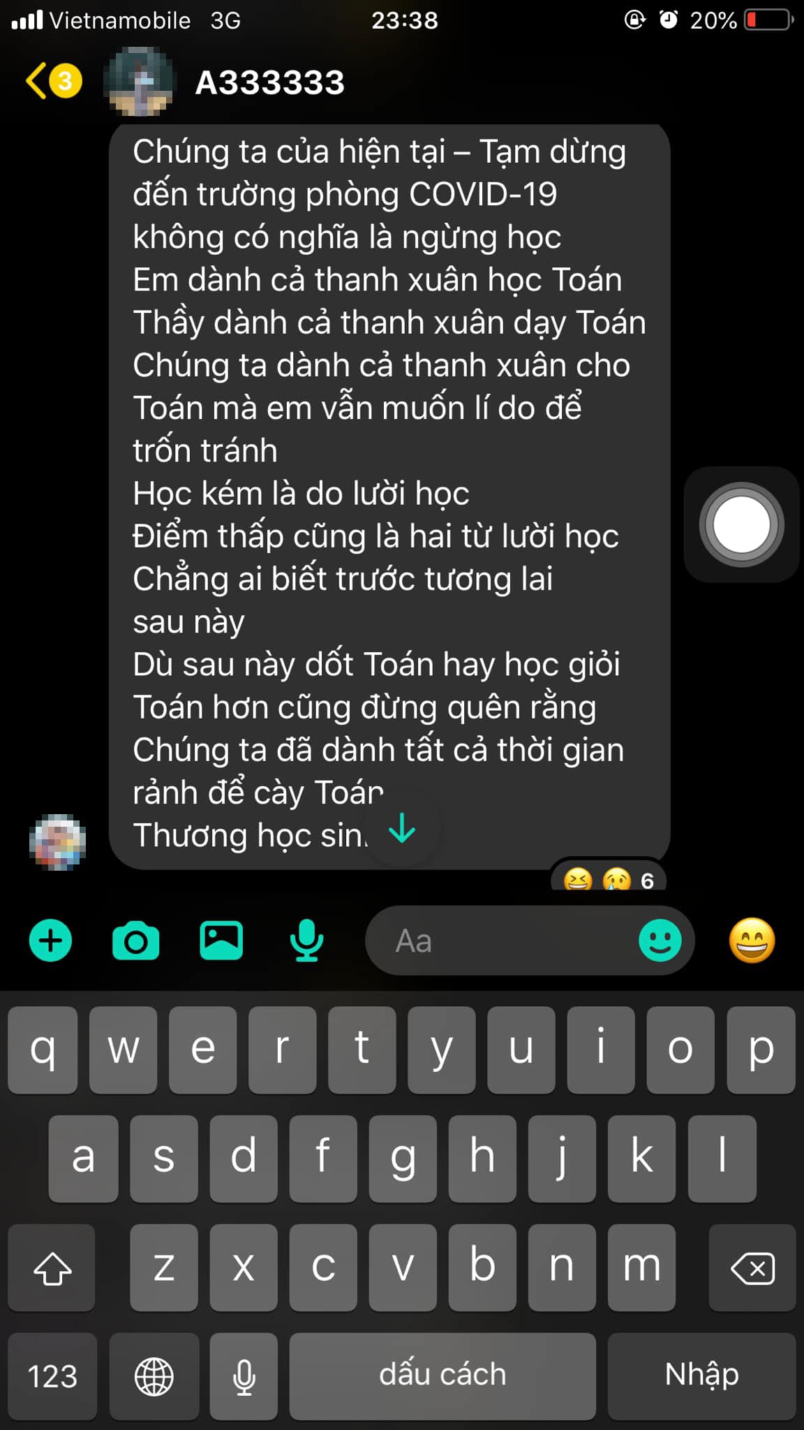 Học online tránh dịch, thầy giáo nhắn tin 