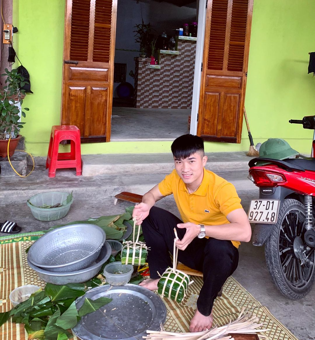 Hội cầu thủ Việt Nam hoá 