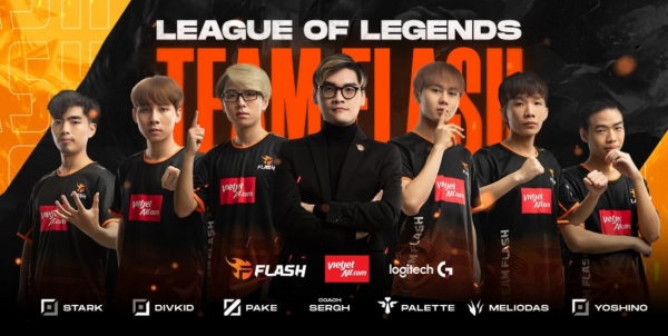 LMHT: “Nổ hũ 4” lần thứ 2 trong mùa giải, thầy trò Team Flash rủ nhau đi “cà khịa” Ma Vương Zeros