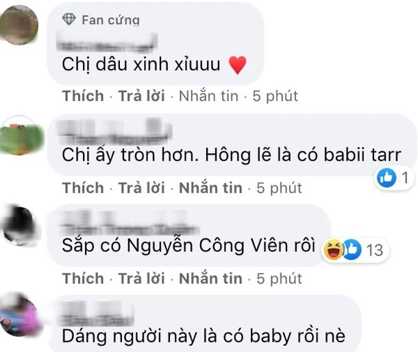 Khoe ảnh đưa bà xã đi ăn tối cùng Tiến Linh, Công Phượng khiến fan nghi vấn: 