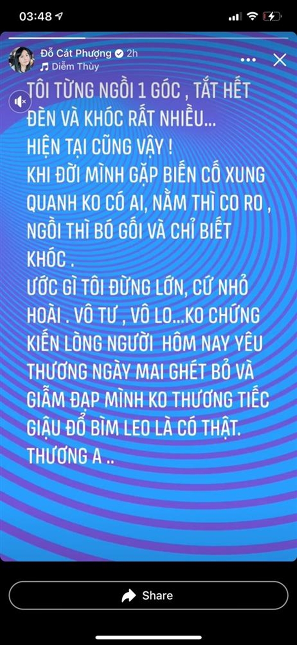 Cát Phượng khóc 3 lần khi Hoài Linh gặp biến từ thiện miền Trung, dân mạng cà khịa: “Khóc xong có xoá bài nữa không”