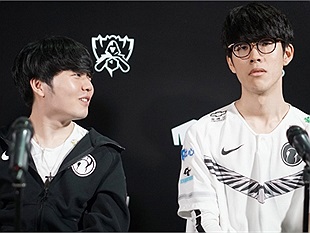 LMHT: LPL hè 2021 sẽ là giải đấu cuối cùng trong sự nghiệp của bộ đôi Rookie - TheShy?