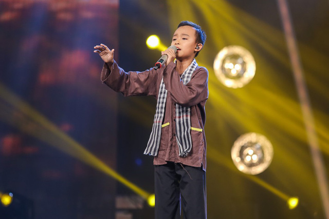 BTC Vietnam Idol Kids tiết lộ quá khứ của Hồ Văn Cường