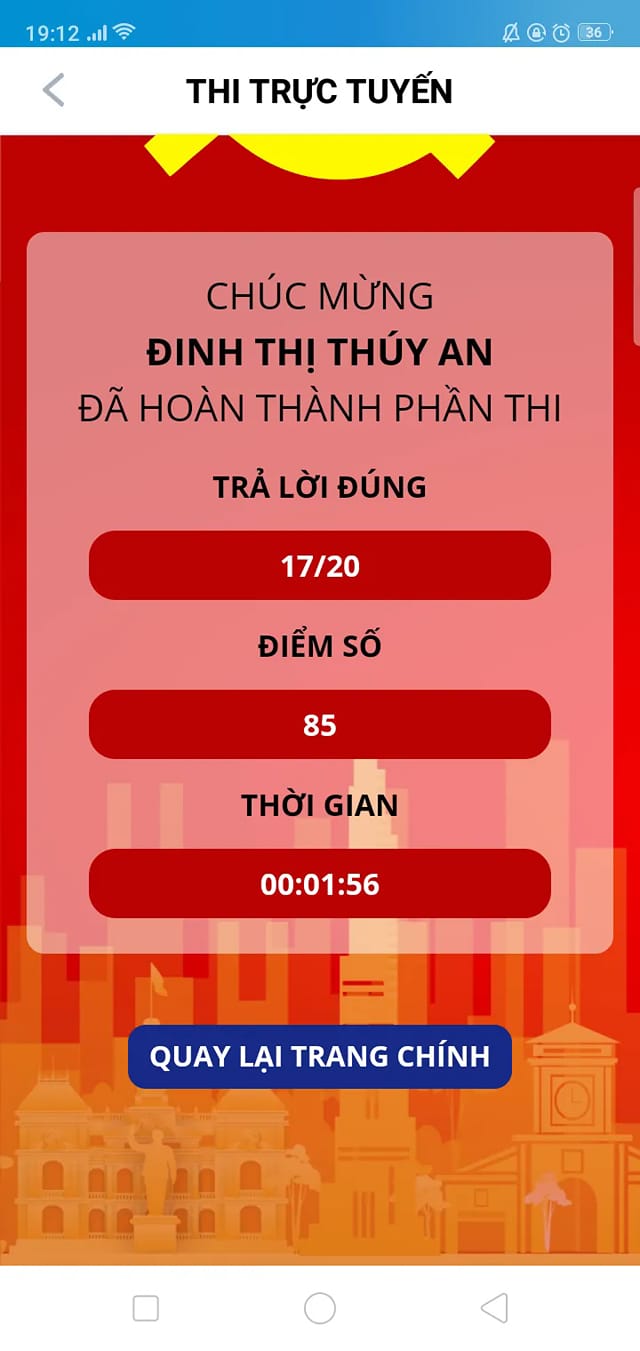 Hoàn thành bài thi 60 phút trong 6 phút, học sinh bị thầy chất vấn