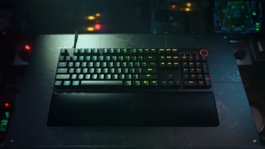 Cận cảnh bàn phím được mệnh danh là nhanh nhất thế giới - Razer Huntsman V2