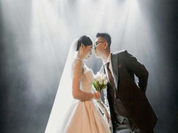 Nữ MC Liên Quân xinh đẹp Phương Thảo tung bộ ảnh cưới đẹp lung linh, rạng rỡ