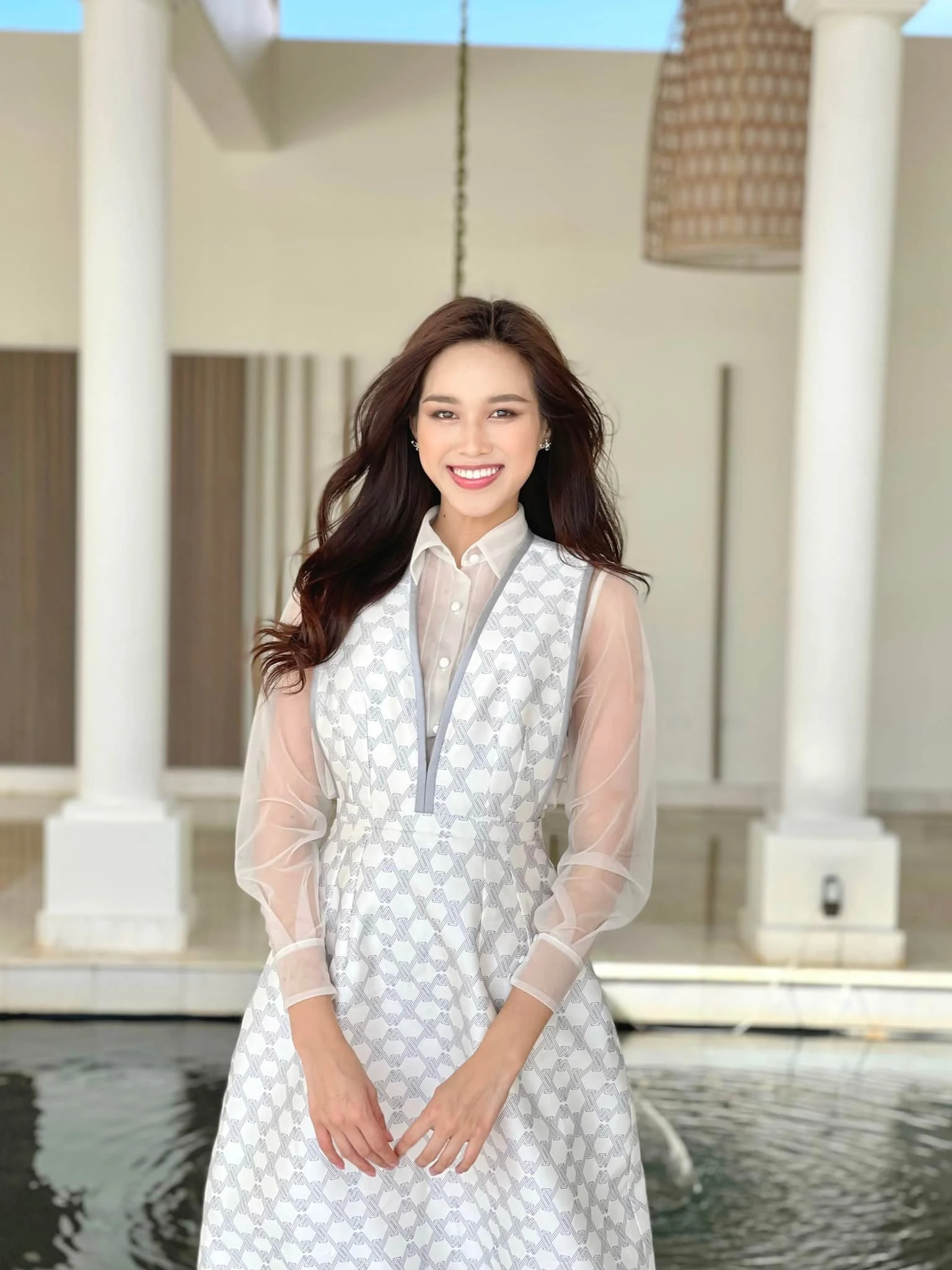 Đỗ Thị Hà gửi tâm thư đến các thí sinh Miss World, tiết lộ vẫn cảm thấy vui vì có thời gian đi thăm thú nước Mỹ