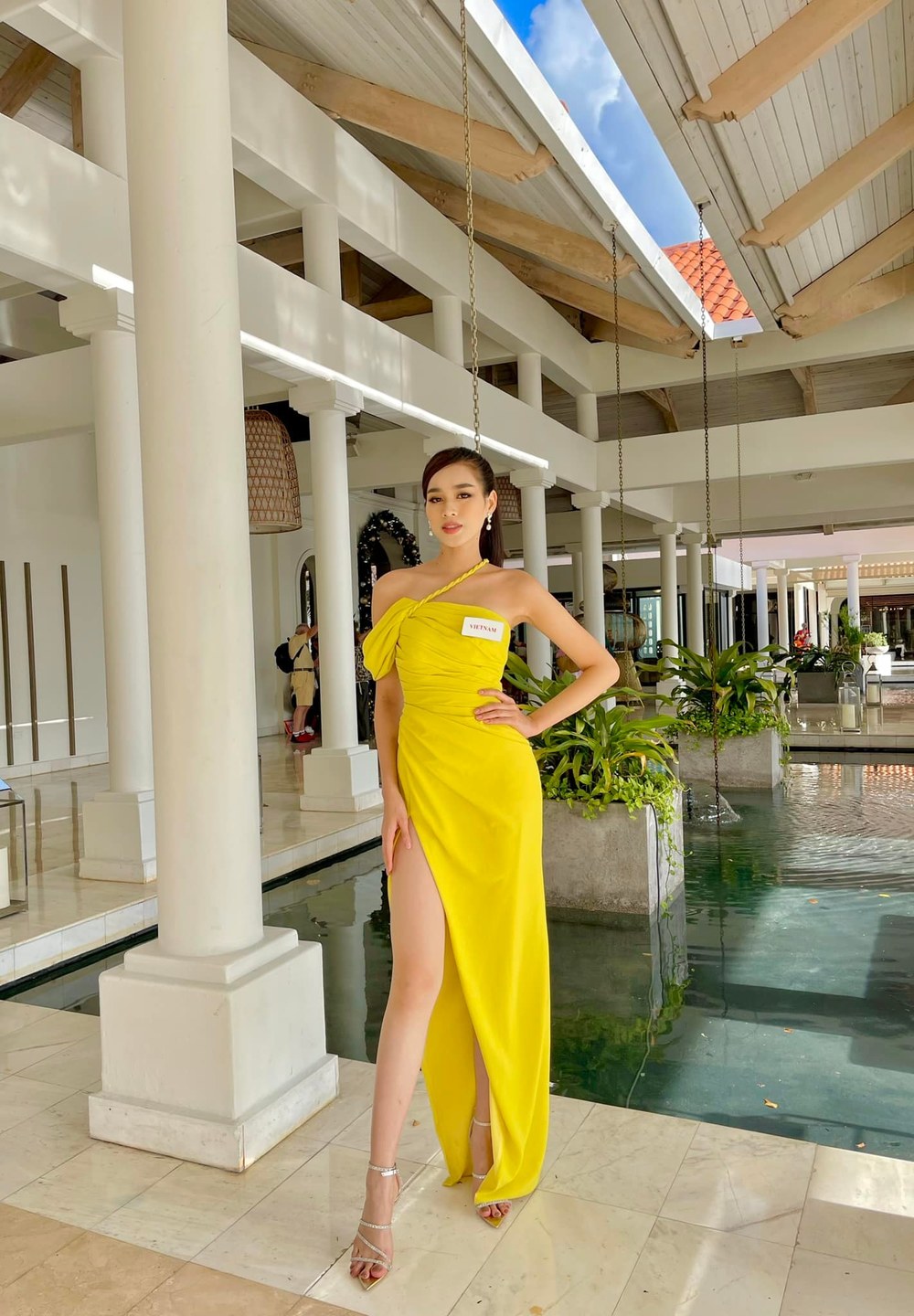 Nhan sắc Hoa hậu Đỗ Thị Hà trước ngày lên đường thi Miss World 2021