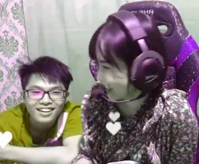 Game thủ phẫn nộ khi Lai Bâng cùng bạn gái phát cẩu lương trên livestream