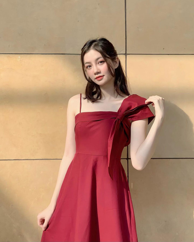 Nữ MC Bảo Hằng trở lại với nhan sắc ngày càng thu hút khiến game thủ đứng ngồi không yên