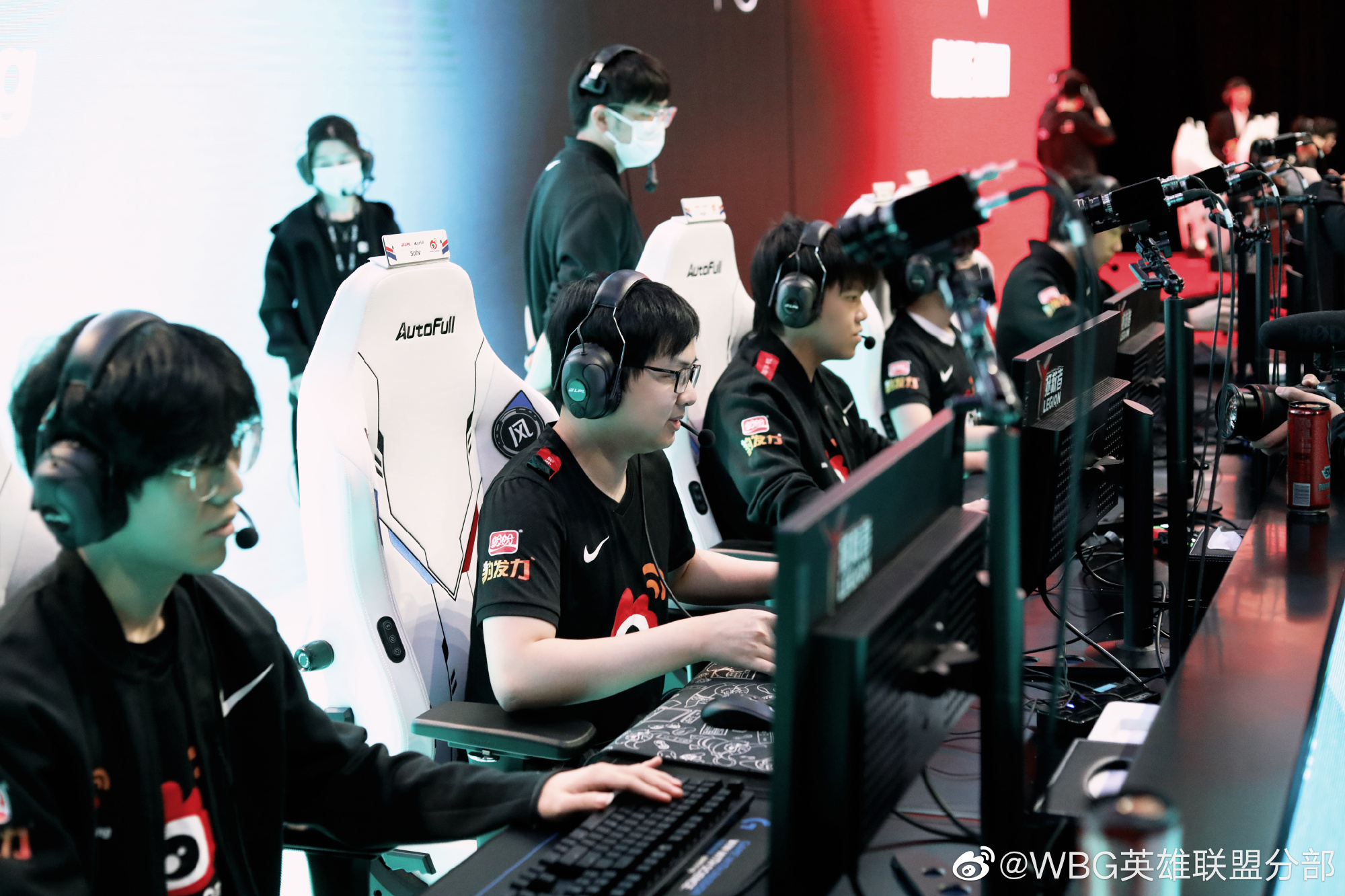 LPL: Weibo Gaming Liên Tục để Thua Với Màn Trình Diễn Bạc Nhược Khiến ...