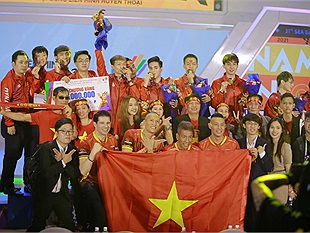 Giành HCV LMHT tại SEA Games 31, CĐM cho rằng ĐTQG Việt Nam đã quá cầu toàn: “Trận chung kết chưa thực sự trọn vẹn”
