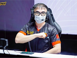 Rộ tin đồn chuyển nhượng ProE chia tay Team Flash, Akashi rời BOX Gaming?