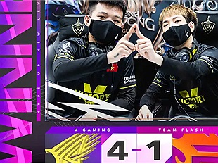 Liên Quân Mobile: V Gaming thắng đậm trước Team Flash tiến thẳng vào Chung kết ĐTDV