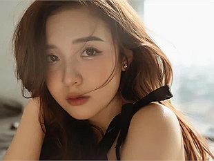 Nữ MC Phương Thảo khoe nhan sắc đỉnh cao trước thềm APL 2022