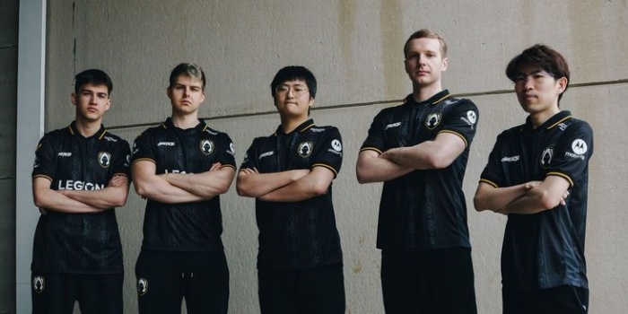Jankos cùng Team Heretics thi đấu tại LEC Mùa Đông 2023