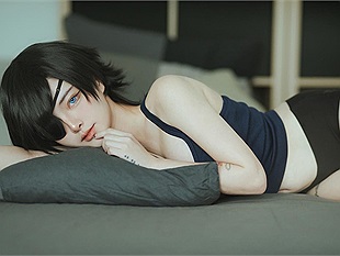 Ngắm nhìn bộ ảnh cosplay cực kỳ sexy, quyến rũ của cô nàng Josette