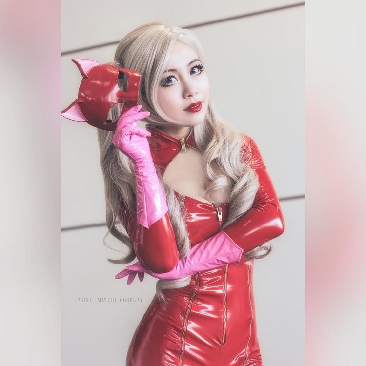 Chiêm ngưỡng những hình ảnh cosplay quyến rũ từ DJ Miyuki