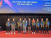 Lần đầu tiên phong đẳng cấp VĐV Kiện tướng tại lễ vinh danh thể thao điện tử Việt Nam năm 2023