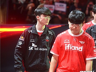 Faker đang phải điều trị chấn thương tay ảnh hưởng đến phong độ, T1 và Bengi chưa thể nói gì thêm