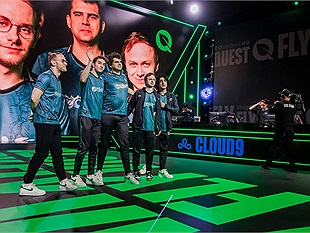 Đại diện LCS dự MSI 2024 dính vào bê bối: HLV “fake” tuổi làm quen hàng tá cô gái chưa đủ tuổi vị thành niên