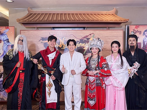 Theo “anh Bo” Đan Trường - Dàn KOC/Streamer đổ bộ Tiếu Ngạo Giang Hồ VTC